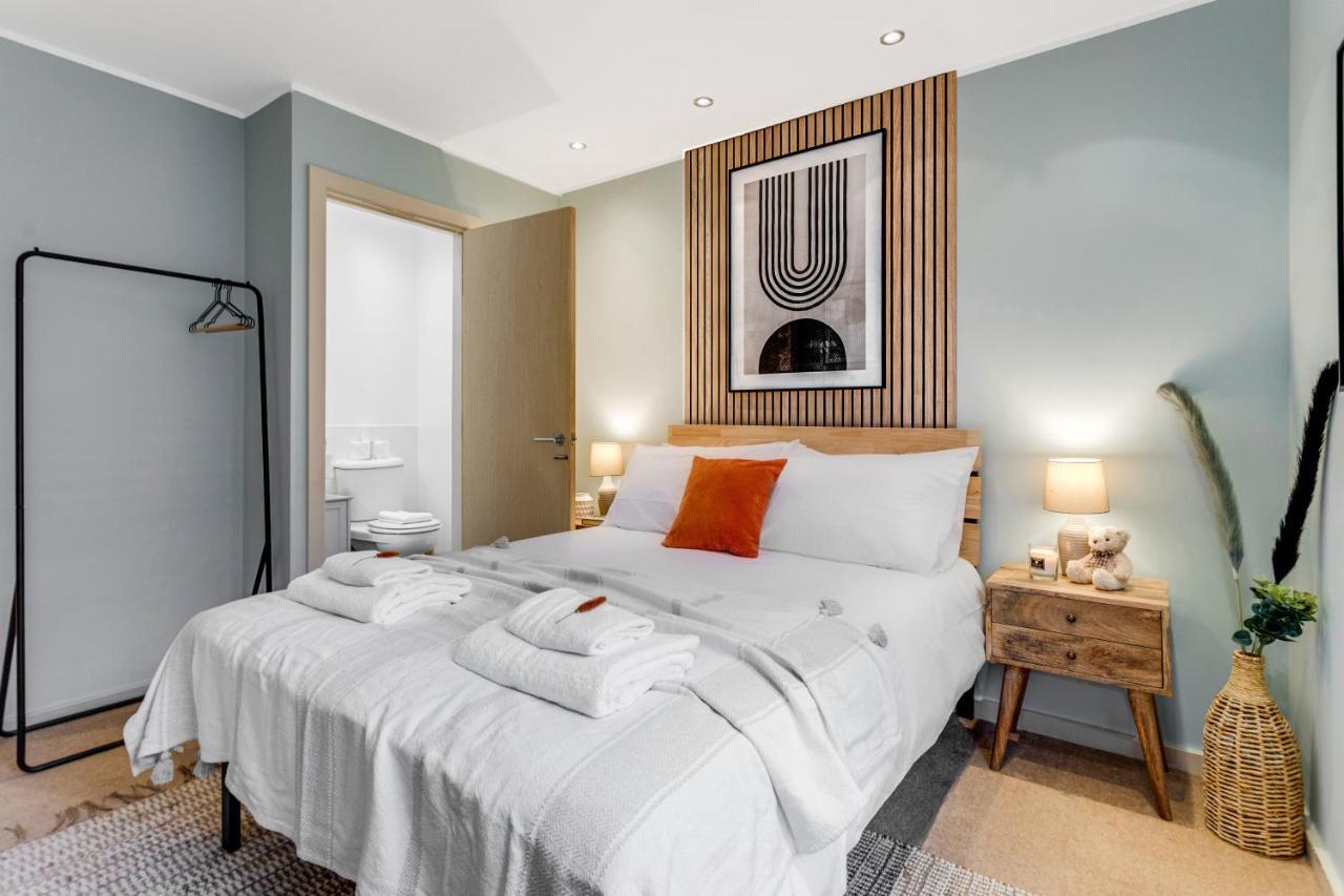 The Rafters - 2 Bedroom Apartment - Central Location - Vibrant Atmosphere Canterbury Eksteriør bilde