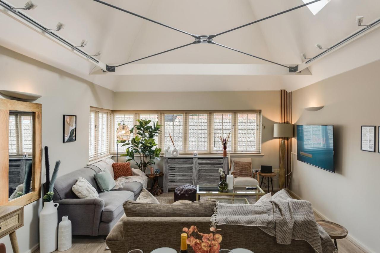 The Rafters - 2 Bedroom Apartment - Central Location - Vibrant Atmosphere Canterbury Eksteriør bilde